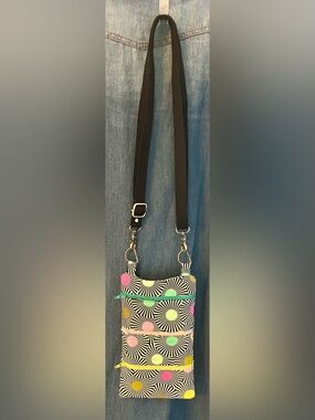 Crossbody Phone Bag with Multicolor Dot Print - Black & White